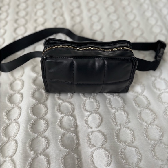 Amanda Uprichard Handbags - Amanda Uprichard Black Quilted Bag